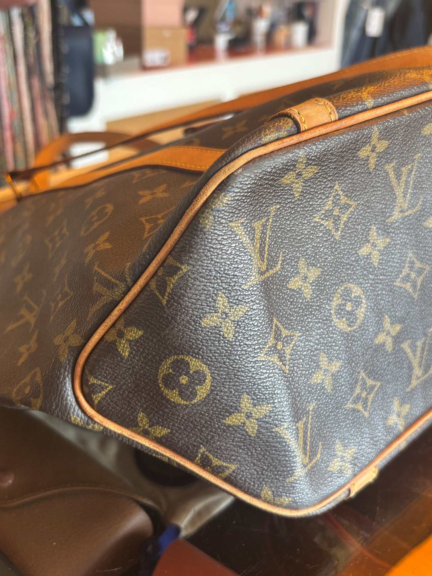 Louis Vuitton Sac Shopping Tote Bag