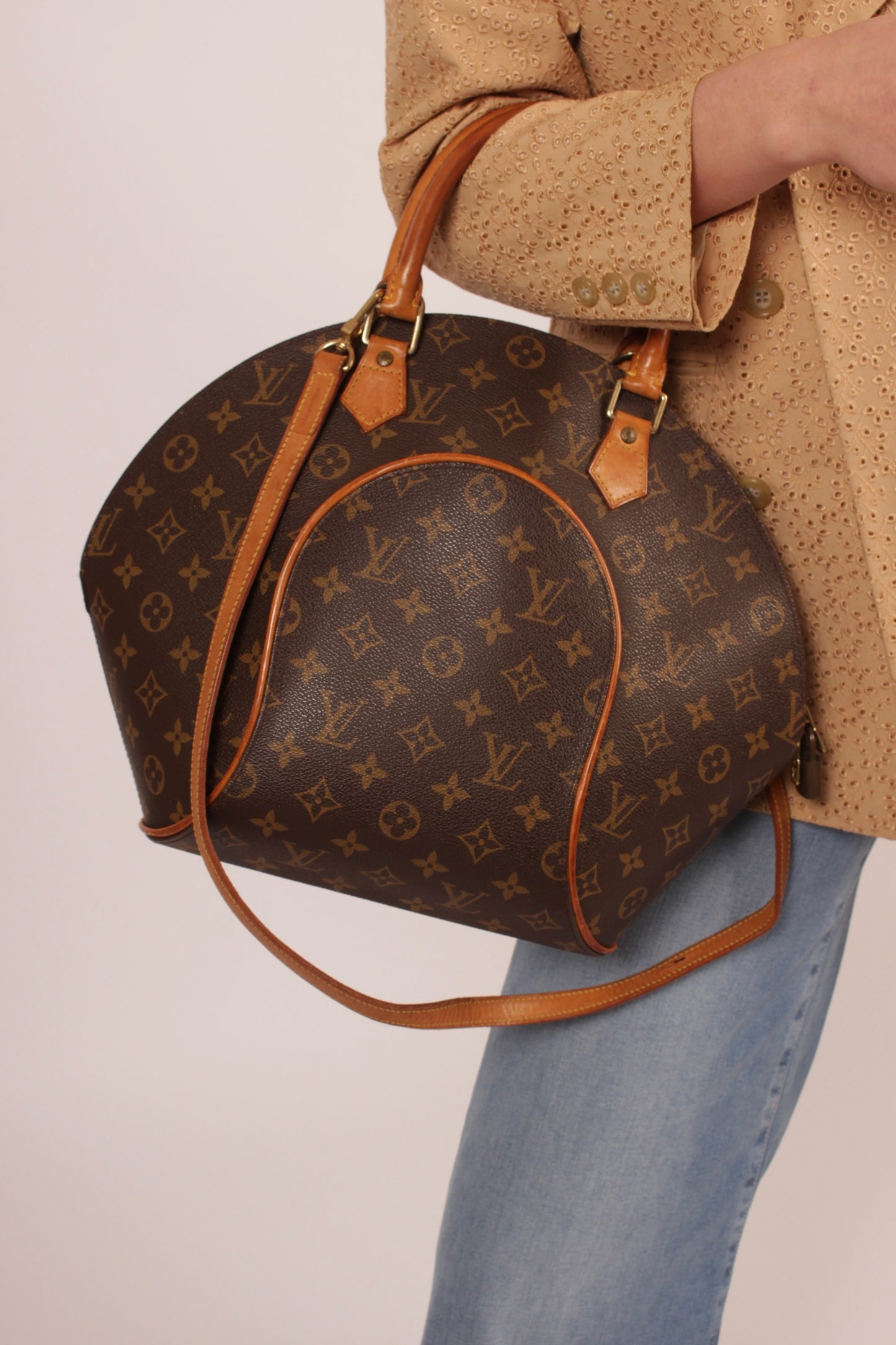 Louis Vuitton Elipse Bag