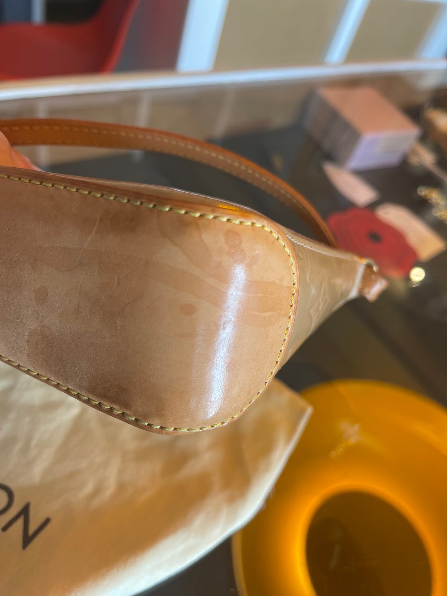 Louis Vuitton Mallory Vernis Bag