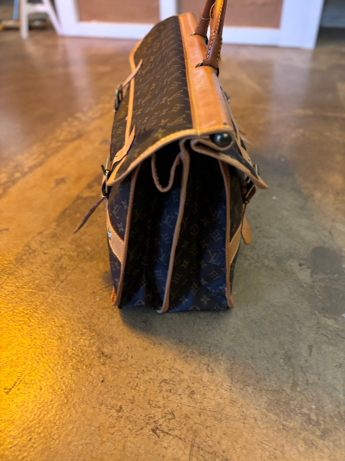 Vintage Louis Vuitton Hunting Travel Bag