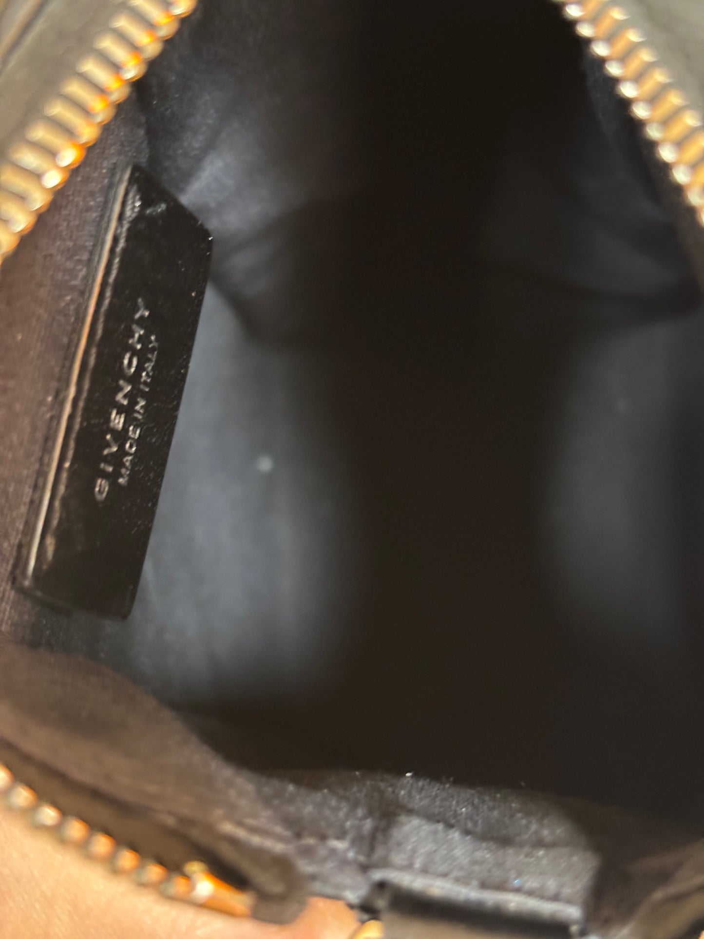 Givenchy Antigona Vertical Bag