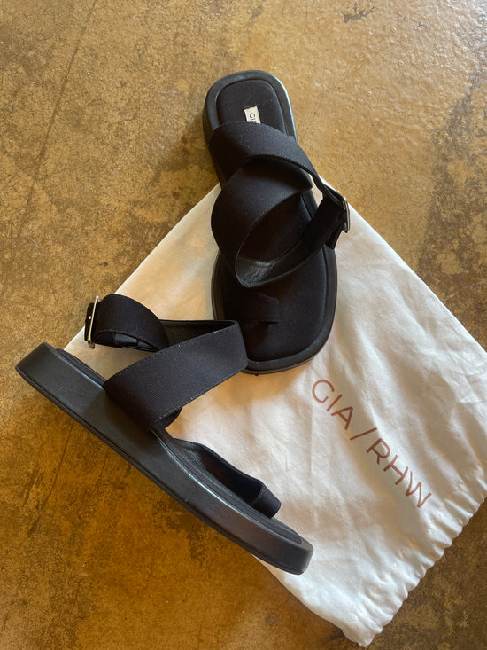 Gia/RHW Black Sandals