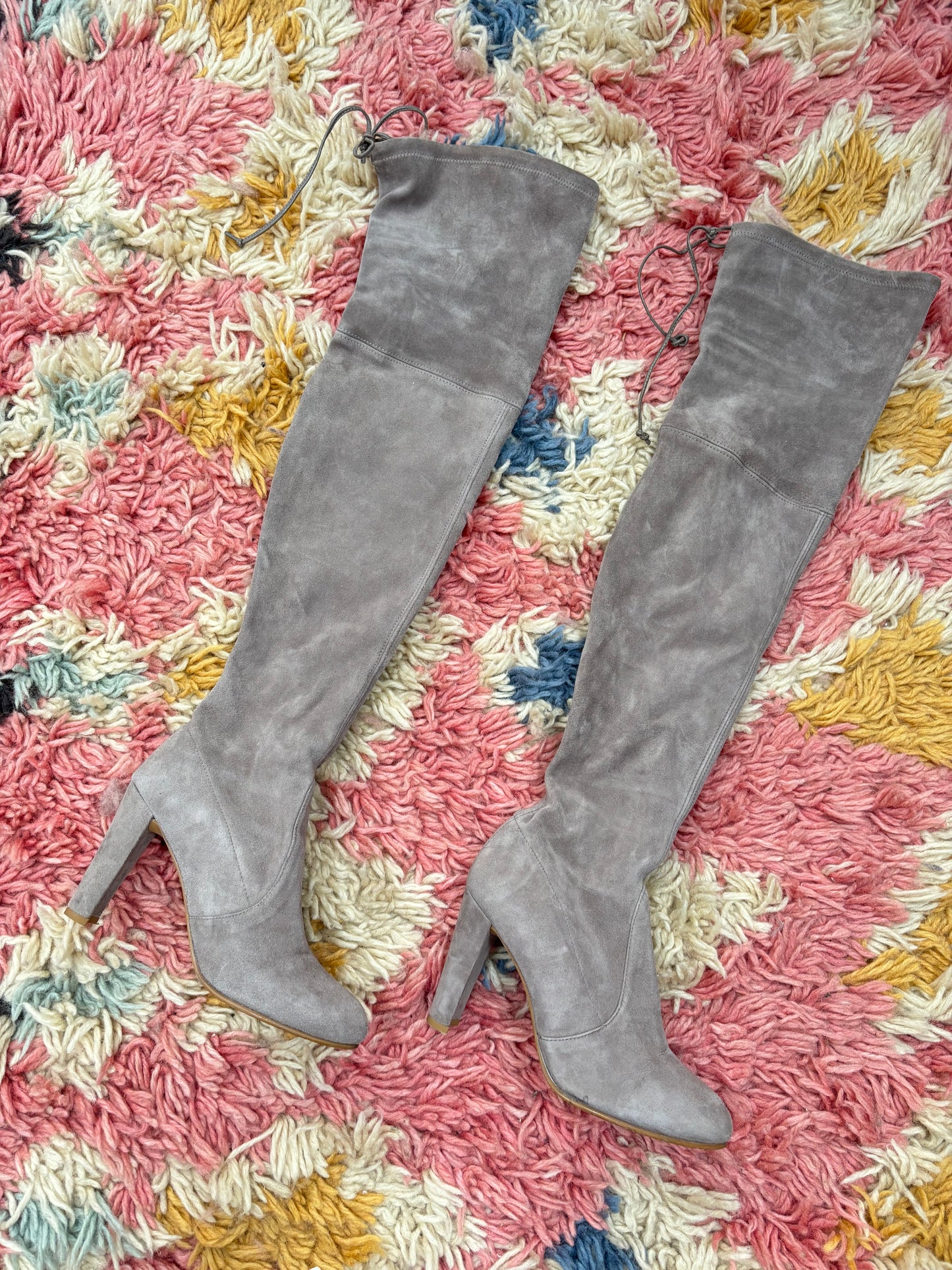 Stuart Weitzman Grey Suede Stretch Boots