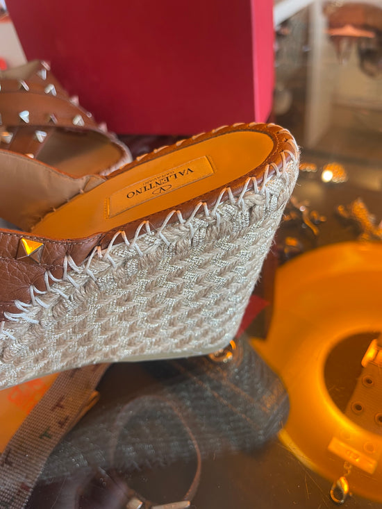 Valentino Raffia Tan and Gold Wedges