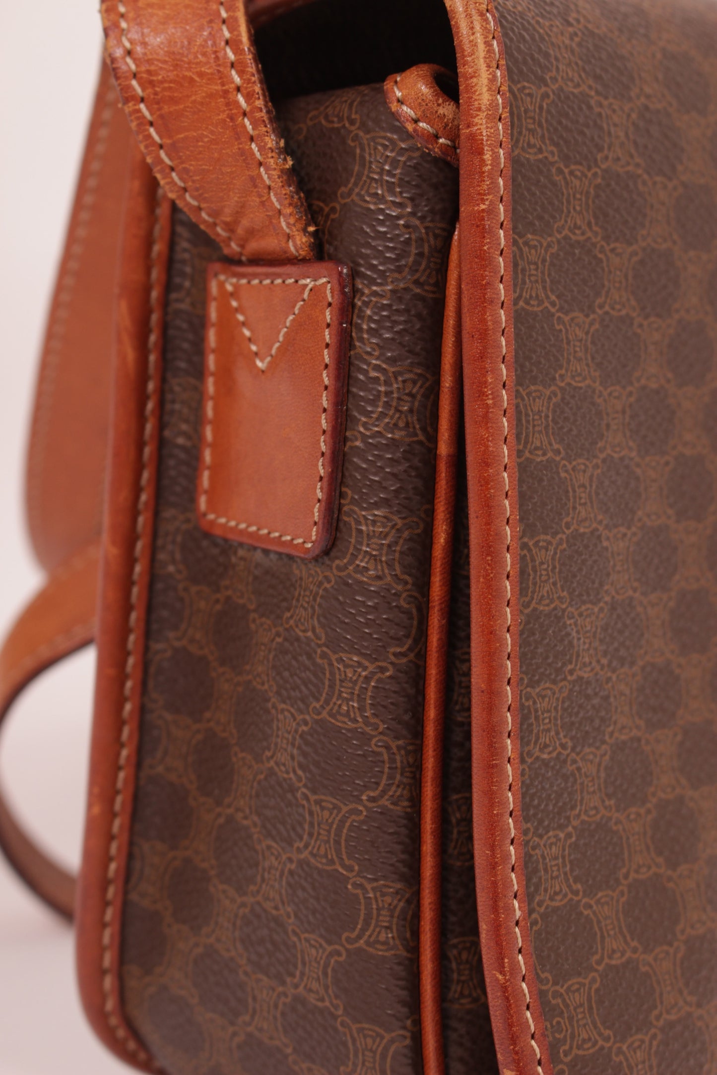 Vintage Celine Crossbody (Circle Gold Logo)