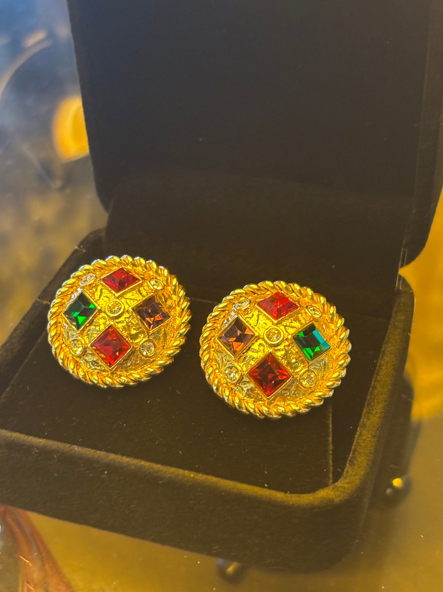 Vintage Jewel Clip On Earrings
