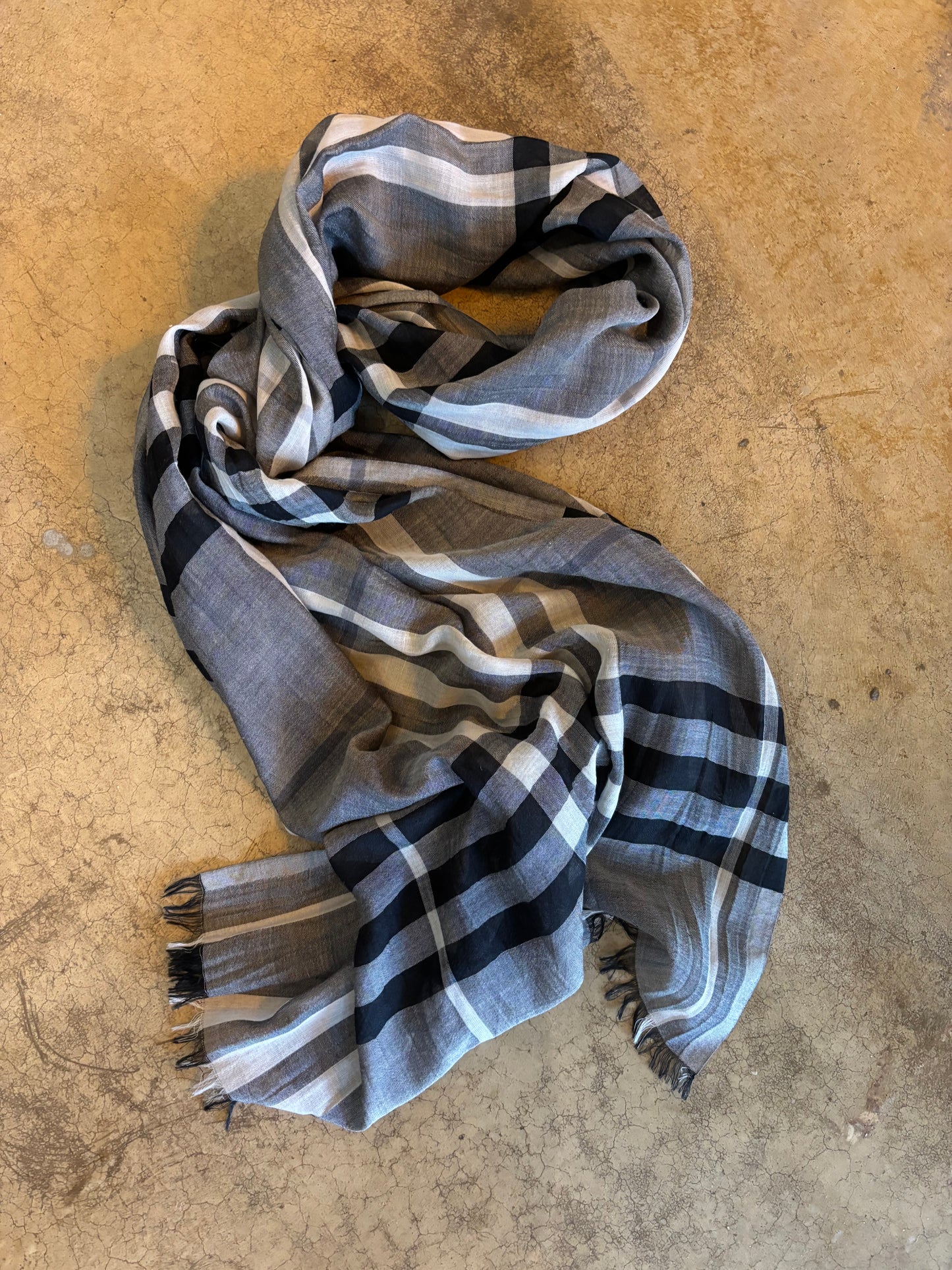 Burberry Black Cream Check Cotton/Silk Scarf