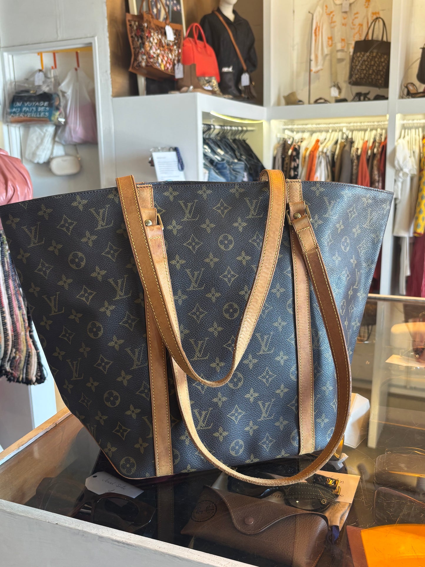 Louis Vuitton Sac Shopping Tote Bag