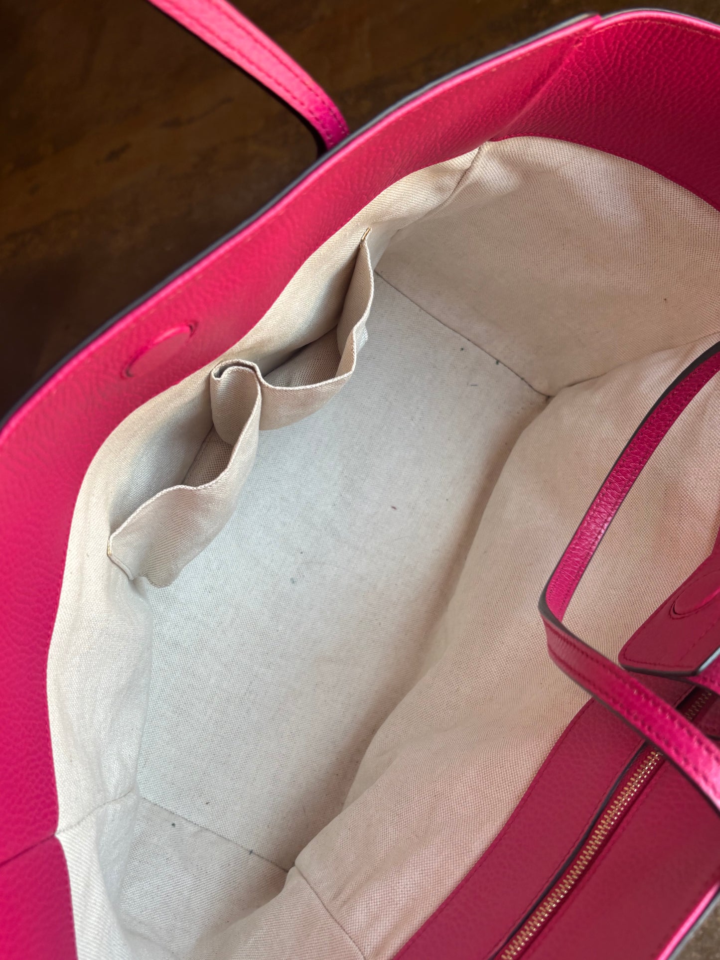 Gucci Pink Swing Tote