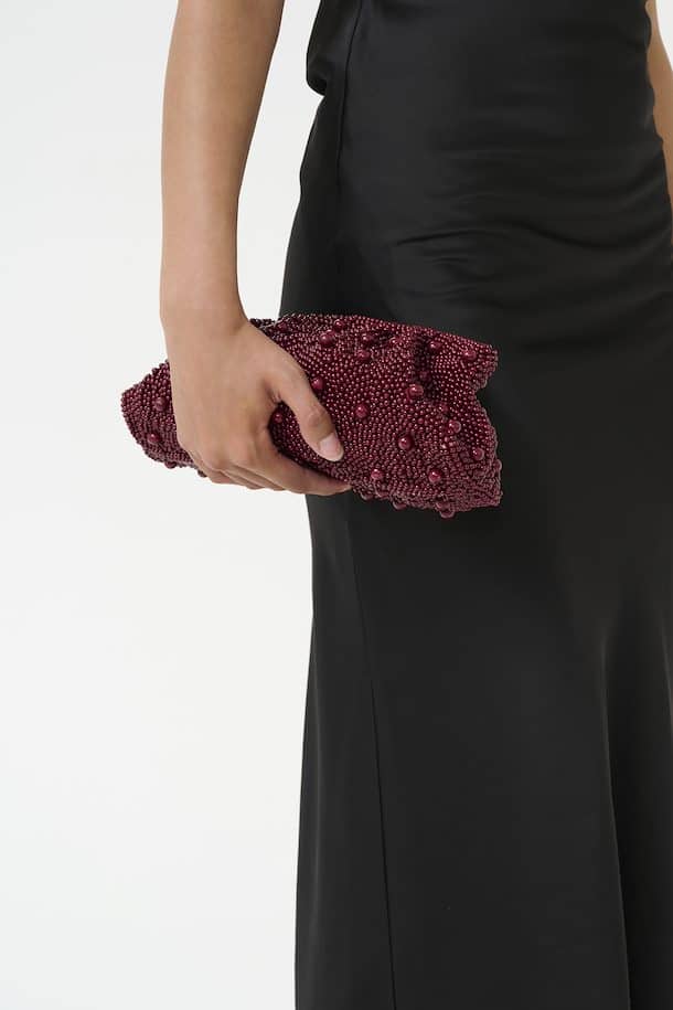 Gestuz Wine Beaded Bag