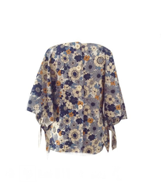 Load image into Gallery viewer, Chloe Floral Cotton Blouse
