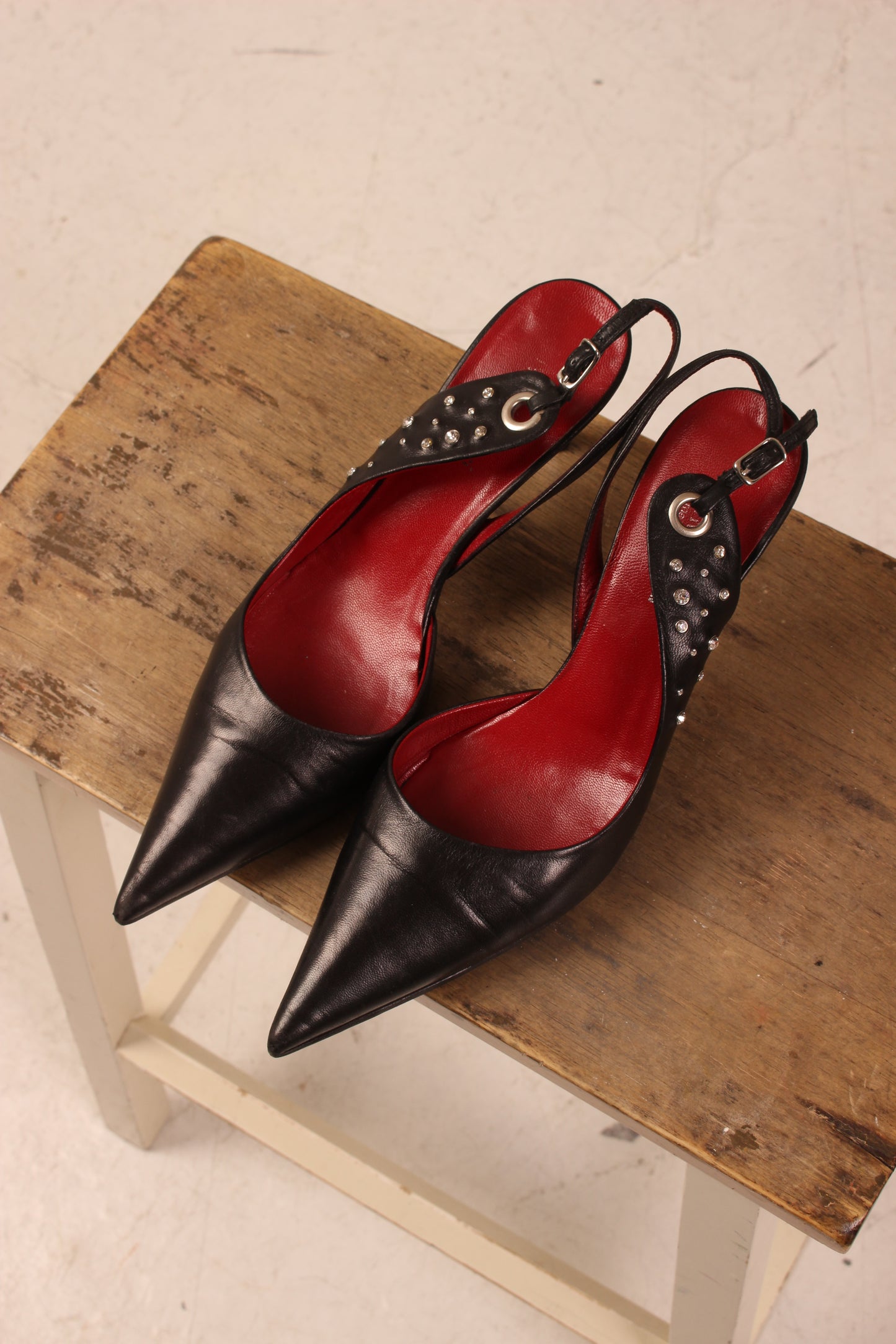 Nando Muzi Black Pointed Slingback Heels