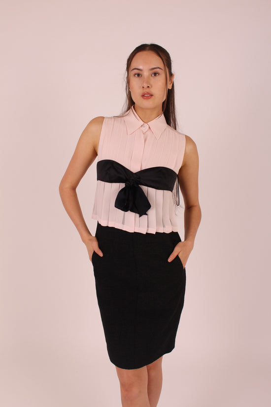 Load image into Gallery viewer, Chanel Signature Pink/Black Pleated Silk and Boucle Dress
