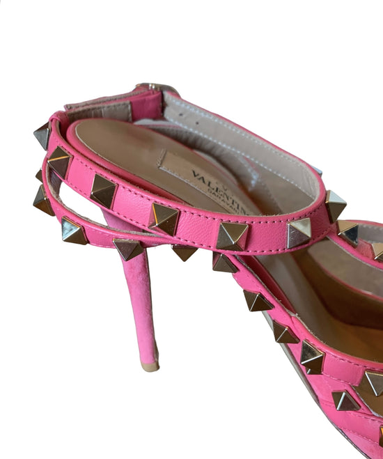 Valentino Garavani Rockstud Suede Pink Heels