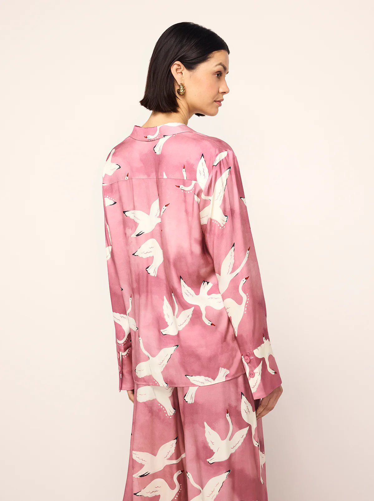 Kitri Pink Swans Satin Shirt - nwt