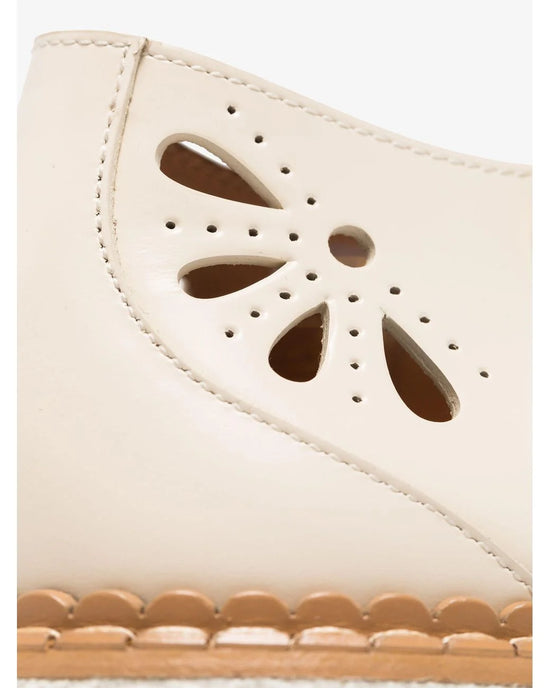 Chloé Ivory Cutout Glossed-leather Mary Jane Pumps- New