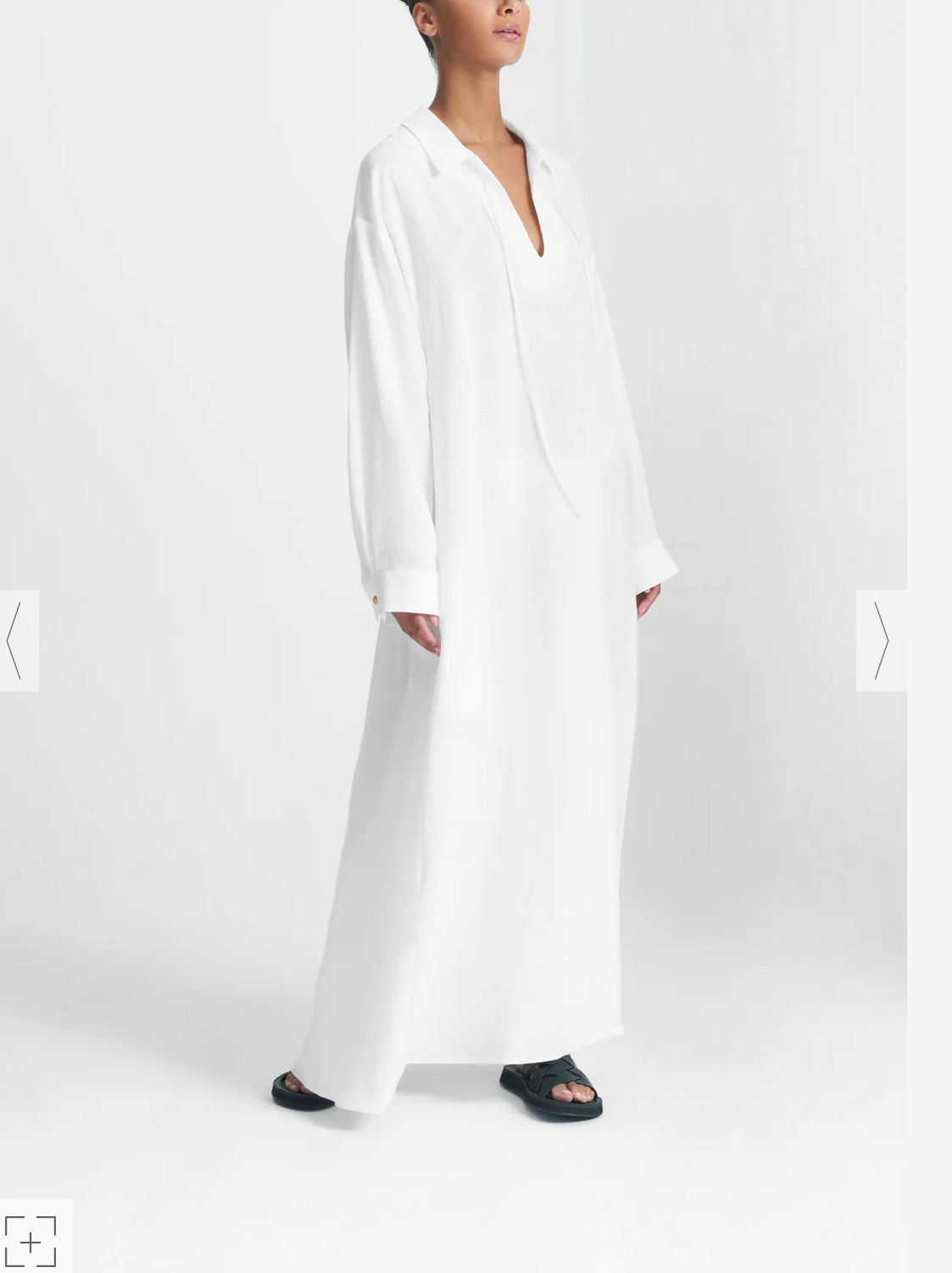 Load image into Gallery viewer, Asceno White Linen Dress - current season
