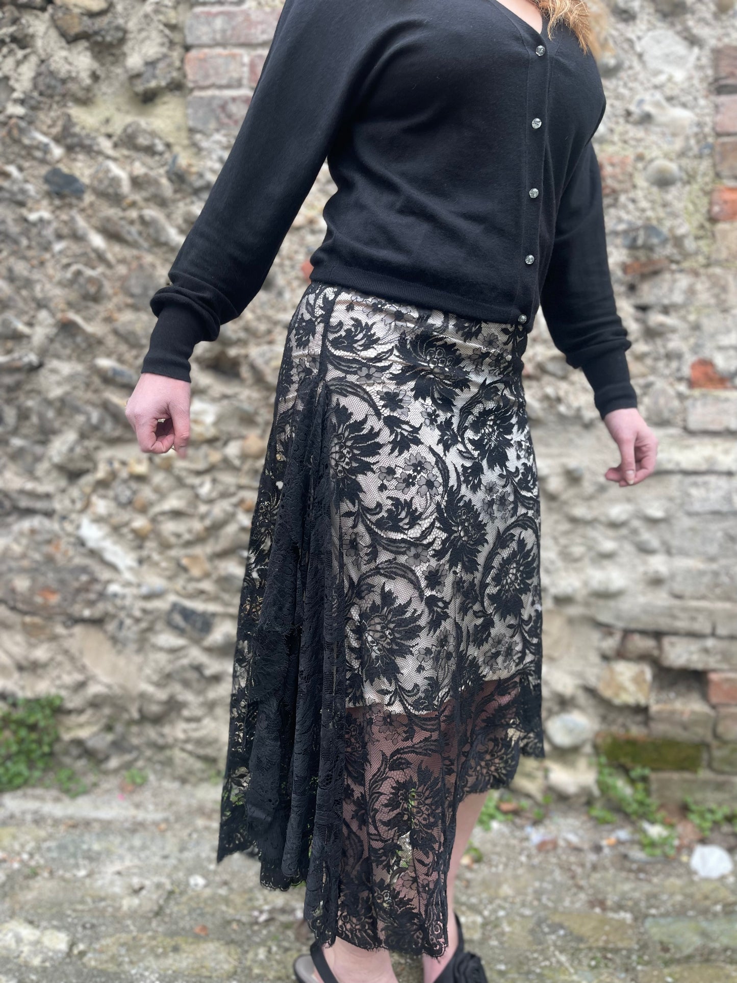 Load image into Gallery viewer, Vintage Hamish Morrow Lace Skirt

