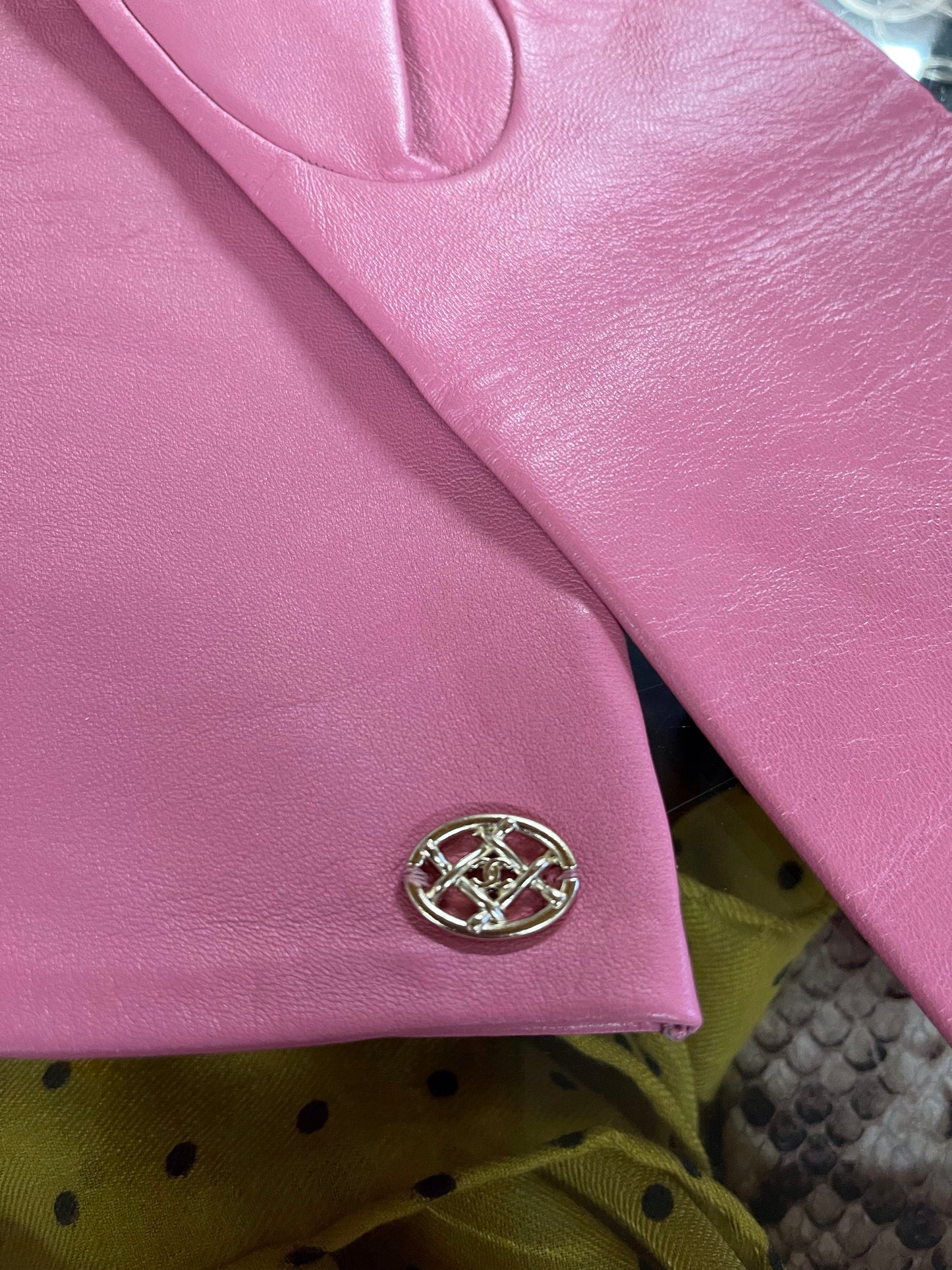 Chanel Pink Leather Gloves